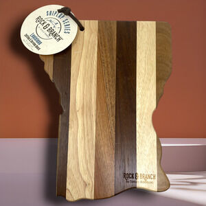 NEW Rock & Branch LOUISIANA Totally Bamboo Shiplap Series Cutting Serving Board